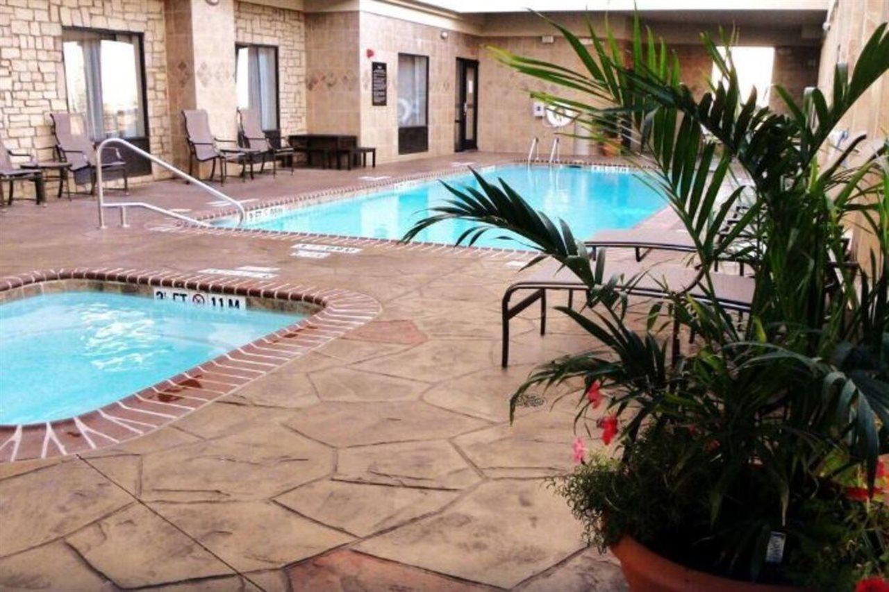 Hampton Inn & Suites Dallas I-30 Cockrell Hill, Tx Kültér fotó