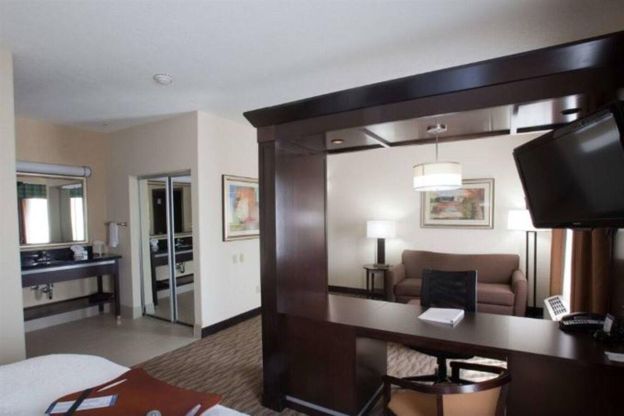 Hampton Inn & Suites Dallas I-30 Cockrell Hill, Tx Kültér fotó
