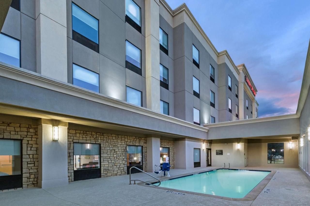 Hampton Inn & Suites Dallas I-30 Cockrell Hill, Tx Kültér fotó