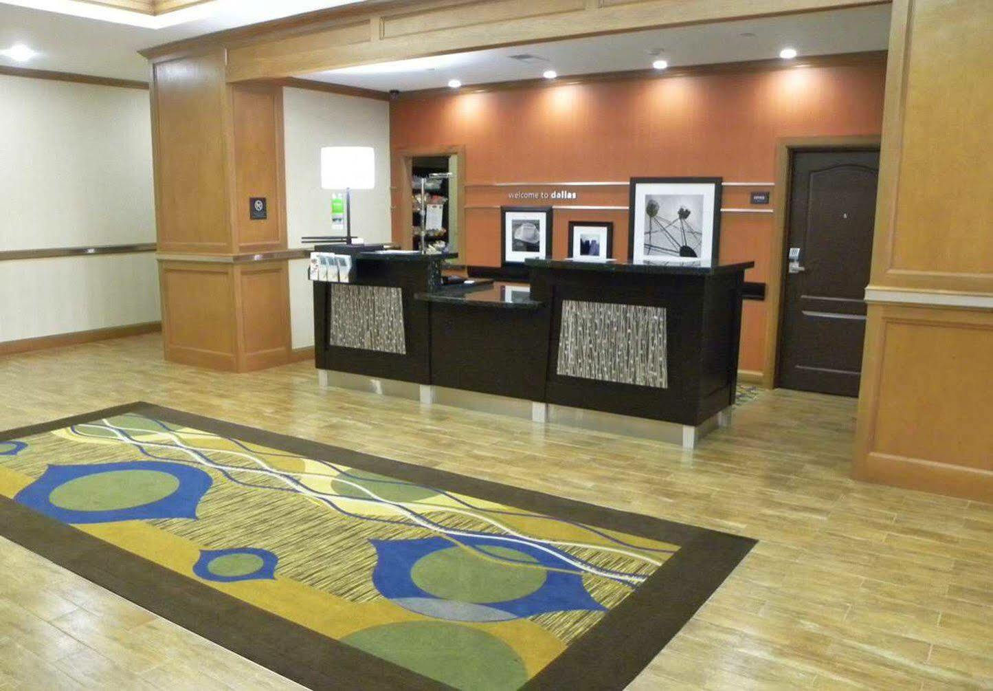 Hampton Inn & Suites Dallas I-30 Cockrell Hill, Tx Kültér fotó